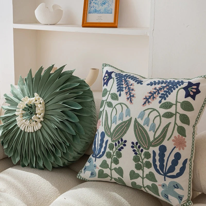 Blombroderi Cushion Cover